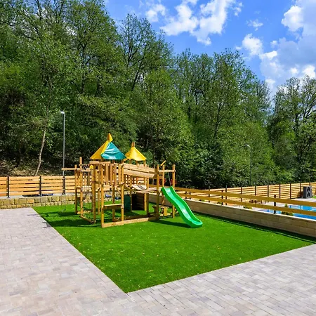 Casa de hóspedes Montebelo 4*